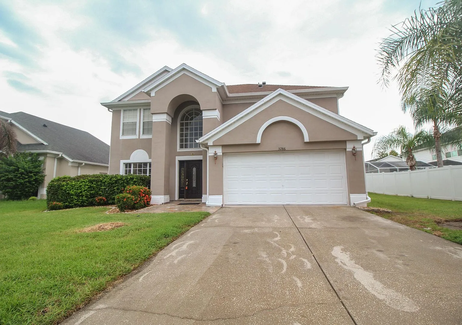 3286 Falcon Point Drive — Photo 2