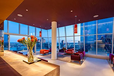 Rented by R New York