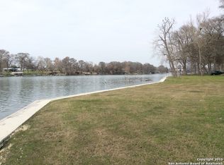 202 Camp Porter Rd, New Braunfels, TX 78130