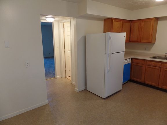 3rd image of 1600 Williamsburg Ct #1400
