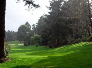 17 Ocean Crest Rd, Gleneden Beach, OR 97388