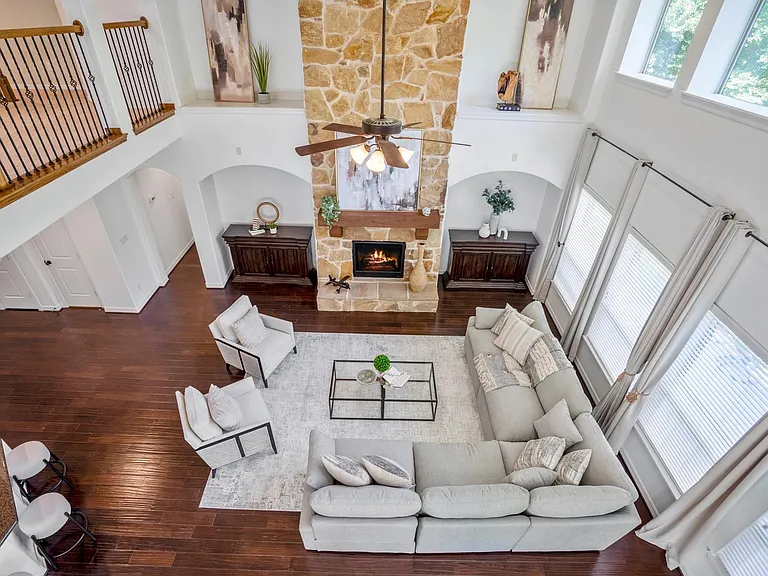 11306 Longmire Creek Ct — Photo 25
