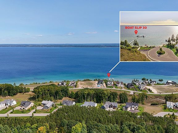 2nd image of 15863 Waters Edge Dr