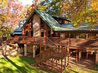 676 Uzzell Rd, Snow Shoe, PA 16874