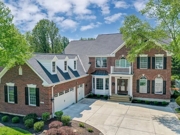 9795 Zig Zag Rd, Cincinnati, OH 45242