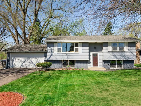 4501 Oregon Ave N, New Hope, MN 55428