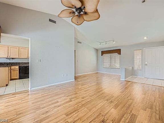 5th image of 2628 Hope Forest Dr