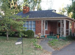 2220 Gladstone Ave, Strathmoor Village, KY 40205