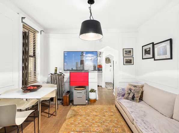 258 West 117th Street 1W image 3 of 6