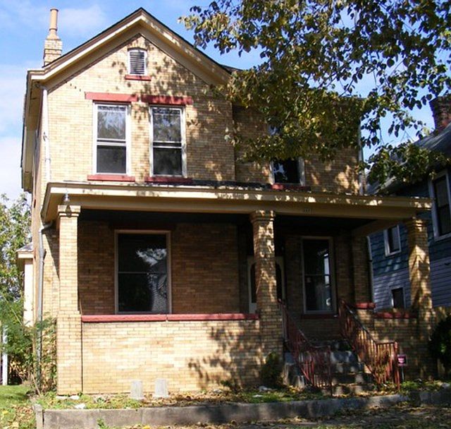 1st image of 1637 7th St