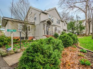 4331 Greenwood Dr, Des Moines, IA 50312