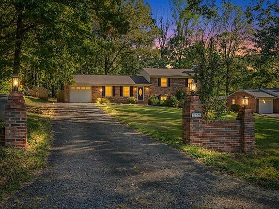 4th image of 287 Catalpa Rd