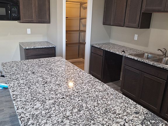 2nd image of 4014-4012 Huff Blvd #1