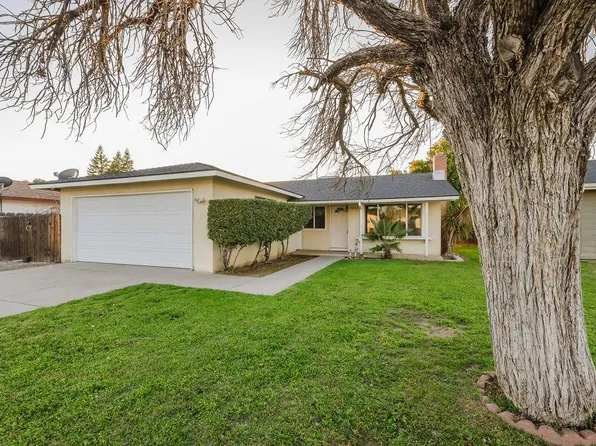 3082 Anderson Ave, Clovis, CA 93612