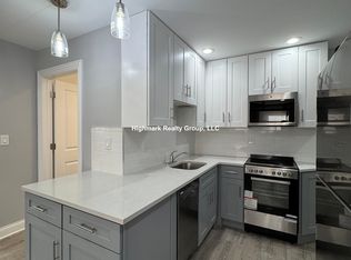 1224 W Rosemont Ave #GB, Chicago, IL 60660