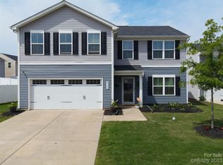 4103 Robinson Park Dr, Charlotte, NC 28215