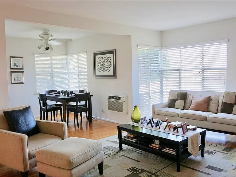 4435 Caledonia Way — Photo 6