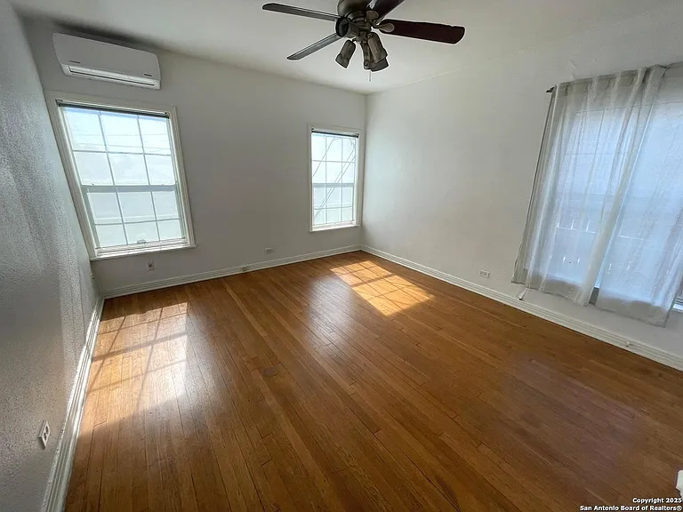 126 Meredith Dr — Photo 14
