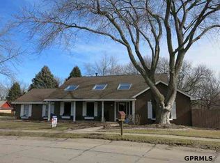 509 Martin Dr, Bellevue, NE 68005