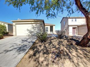 1226 W Calle Libro Del Retrato, Sahuarita, AZ 85629