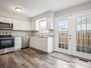 2081 Sprucefield Rd, Columbus, OH 43229