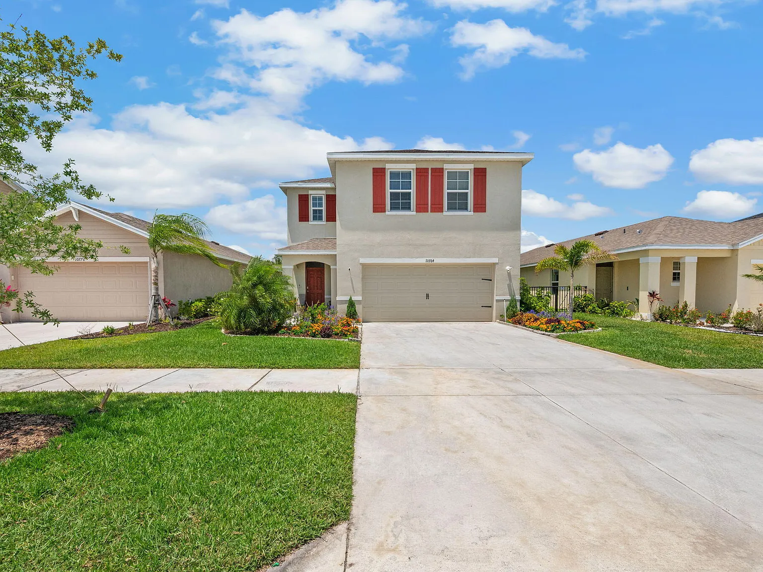 4 bed, 2.5 bath, 2260 sqft, $3,800 — Photo 3