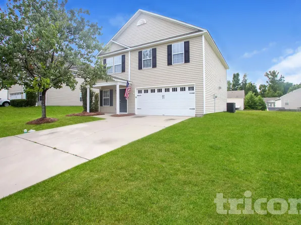 430 Grand National Ln, Elgin, SC 29045