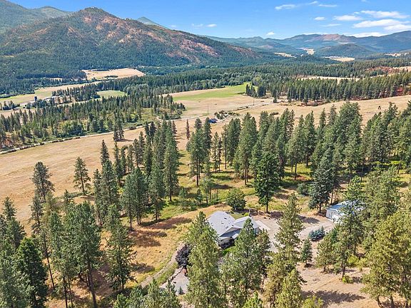 2nd image of 2024 Summit Valley Rd