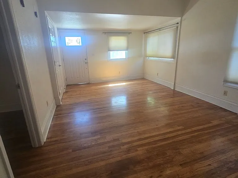 1025 Alta St — Photo 24