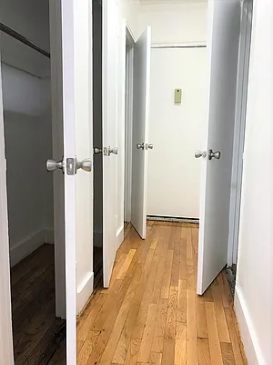 Rented by Lang Realty LLC | media 16