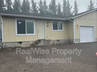 175 Barron Ct, Roseburg, OR 97471