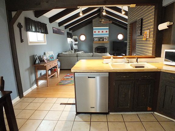 5th image of 9142 S 54th Ct