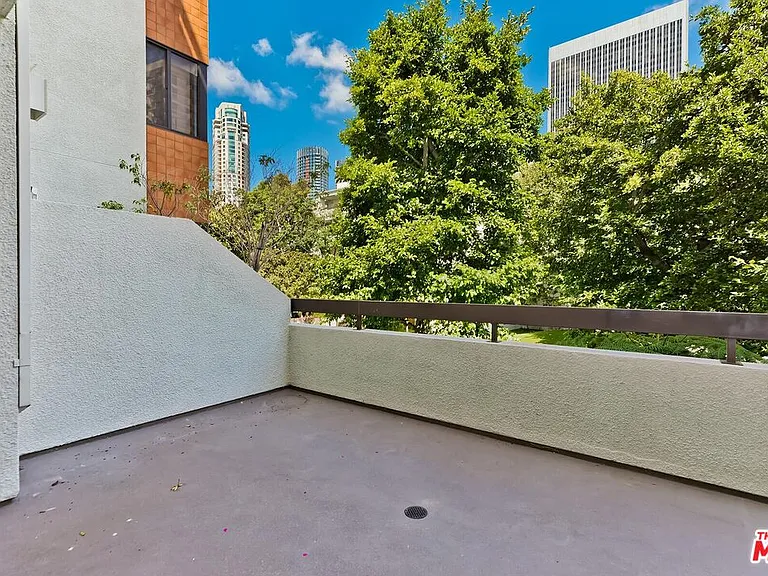 2142 Century Park Ln #102 — Photo 28