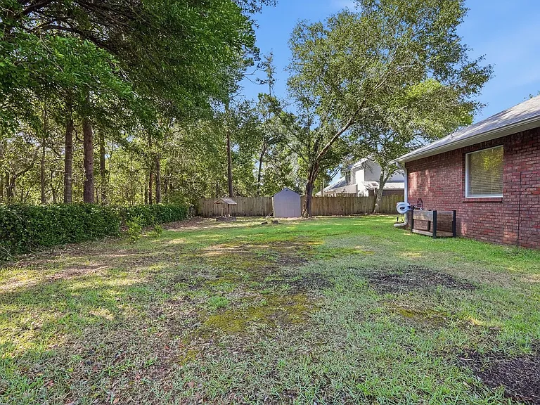 1651 Northridge Rd — Photo 52