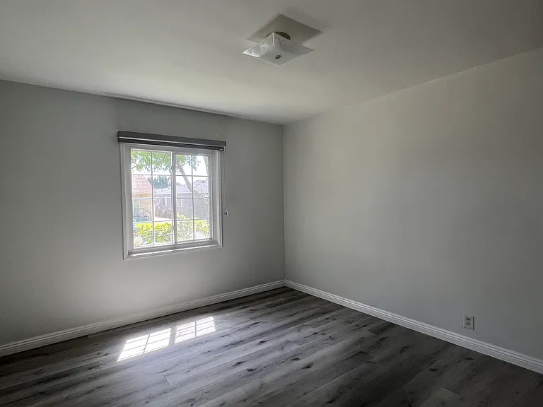 1115 S El Molino St — Photo 16
