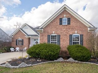 5035 Long Meadow Dr, Middletown, OH 45005