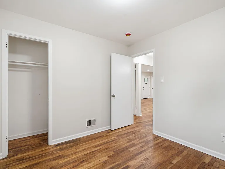 18 Grandin Cir — Photo 17