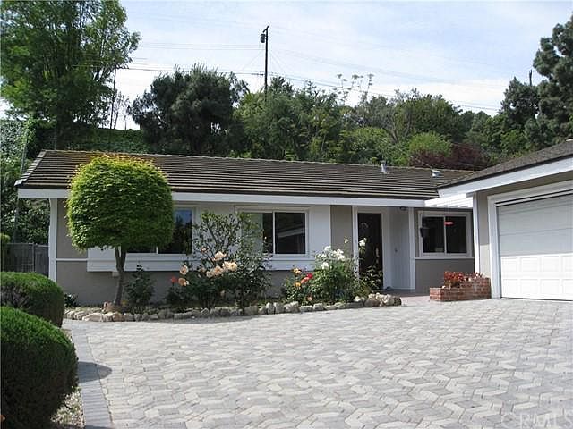 1st image of 26653 Whitehorn Dr