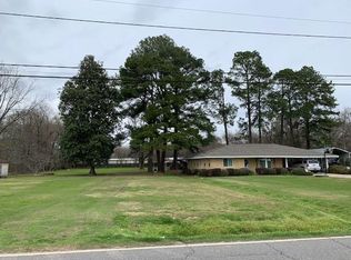 279 Spring Bayou Rd, Marksville, LA 71351