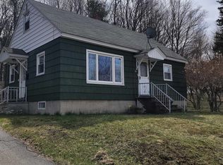 24 Rheims St, Berlin, NH 03570