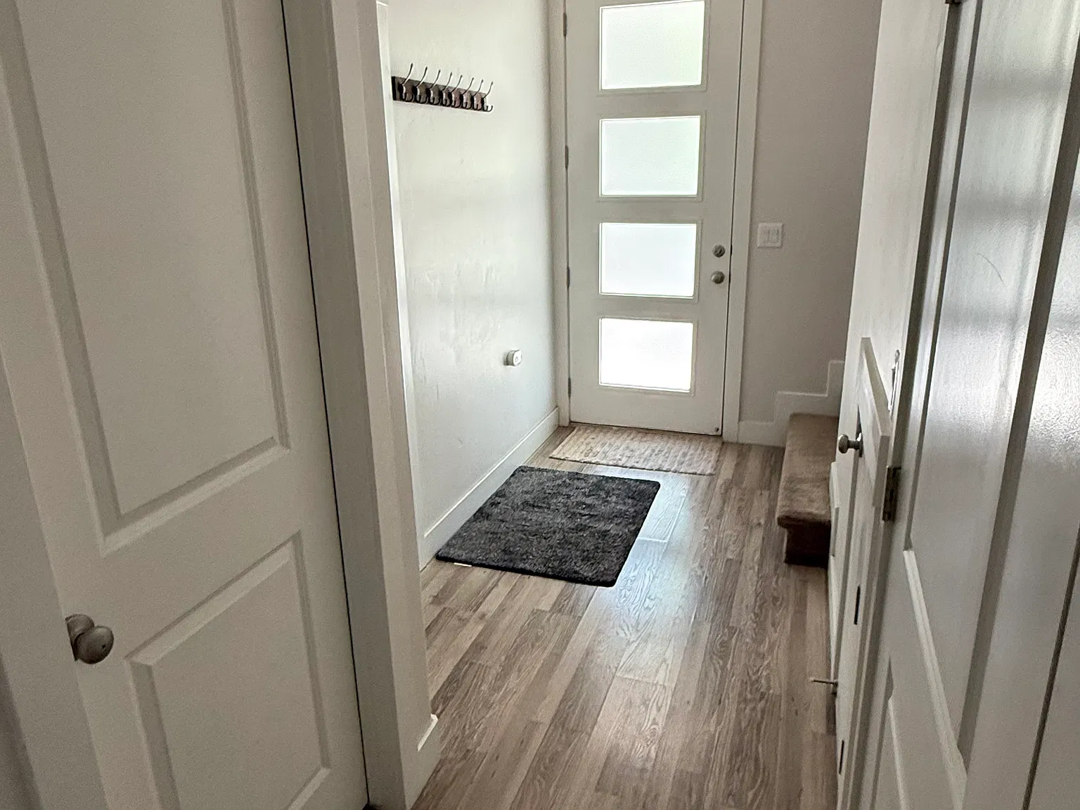 2 bed, 1072 sqft, $2,500 — Photo 4