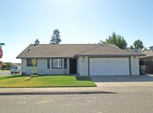 386 Caballos Ct, Oakdale, CA 95361