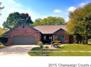 2703 Lakeview Dr, Champaign, IL
