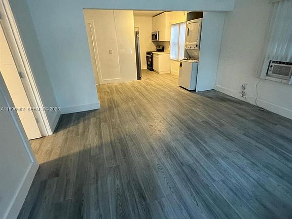 2nd image of 501 Wendell Rd #A