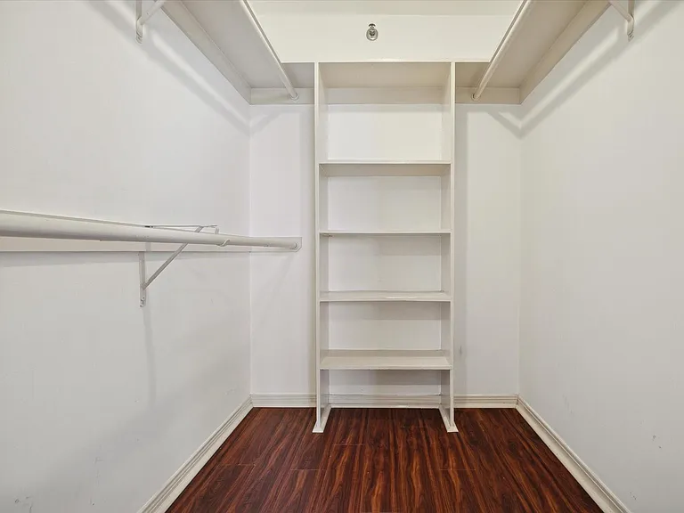 3525 Sage Rd #512 — Photo 11