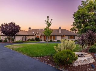 1275 Shane Ln, Templeton, CA 93465