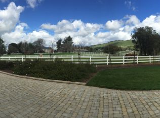 2500 Meadowlark Ln, Gilroy, CA 95020