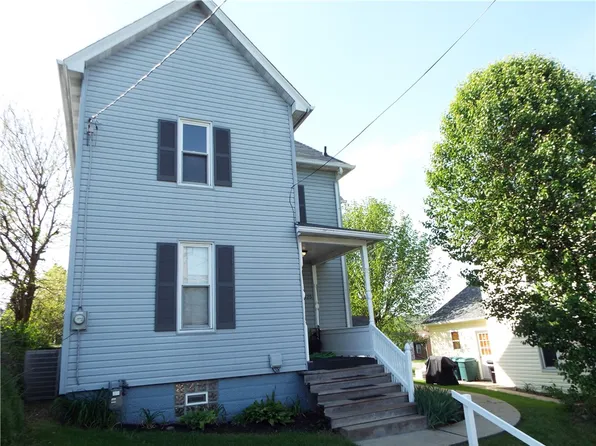 625 Liberty St, California, PA 15419