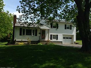 131 Clough Rd, Waterbury, CT 06708