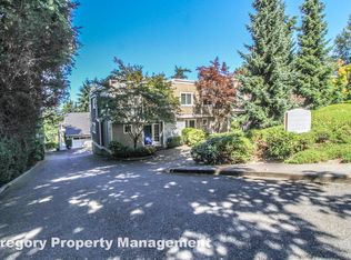 11342 NE 67th St #A2, Kirkland, WA 98033